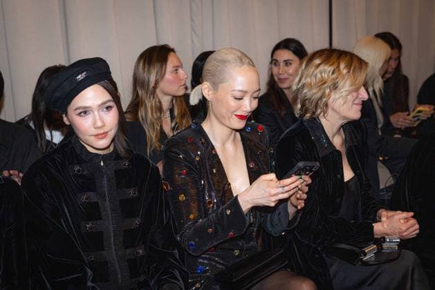 PFW - Giorgio Armani Prive Front Row Araya Hargate and Pom Klementieff attending the Giorgio Armani Prive Haute Couture Week Spring Summer 2026 show as part of Paris Fashion Week on January 27, 2026 in Paris, France. Photo by Alexis Jumeau ABACAPRESS.COM Paris France  Copyright: xJumeauxAlexis ABACAx