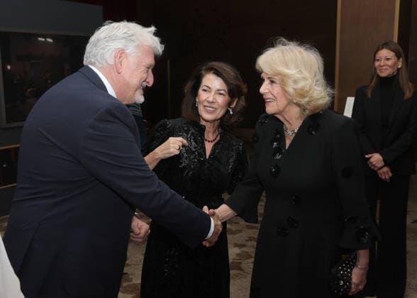 Queen Camilla Attends Hamnet Special Screening LONDON, ENGLAND - JANUARY 27: Pippa Harris (C) and Queen Camilla (R) attend a special screening of Hamnet hosted by the Queen s Reading Room at The May Fair Hotel on January 27, 2026 in London, England., Credit:Chris Jackson Avalon United Kingdom, England, London, The May Fair Hotel  Copyright: xChrisxJacksonx xAvalonx 1069861791