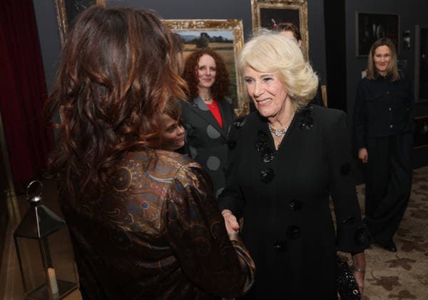 Queen Camilla Attends Hamnet Special Screening LONDON, ENGLAND - JANUARY 27: Queen Camilla (R) attends a special screening of Hamnet hosted by the Queen s Reading Room at The May Fair Hotel on January 27, 2026 in London, England., Credit:Chris Jackson Avalon United Kingdom, England, London, The May Fair Hotel  Copyright: xChrisxJacksonx xAvalonx 1069861829