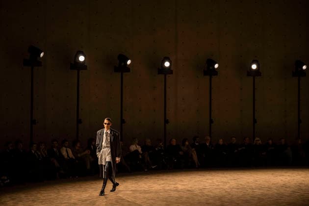 PFW Saint Laurent runway EB A model presents a creation by designer Anthony Vaccarello as part of his Menswear Fall Winter 2026-2027 collection show for fashion house Saint Laurent during Men s Fashion Week in Paris, France, January 27, 2026. Photo by Eliot Blondet ABACAPRESS.COM Paris France France  Copyright: xBlondetxEliot ABACAx