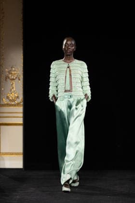 PFW Giorgio Armani Runway - Paris AJ A model presents a creation for Giorgio Armani Prive for Women s Haute Couture Spring Summer 2026 collection fashion show as part of the Paris Haute Couture Fashion Week, in Paris, on January 27, 2026. Photo by Alexis Jumeau ABACAPRESS.COM Paris France  Copyright: xJumeauxAlexis ABACAx