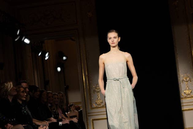PFW Giorgio Armani Runway - Paris AJ A model presents a creation for Giorgio Armani Prive for Women s Haute Couture Spring Summer 2026 collection fashion show as part of the Paris Haute Couture Fashion Week, in Paris, on January 27, 2026. Photo by Alexis Jumeau ABACAPRESS.COM Paris France  Copyright: xJumeauxAlexis ABACAx