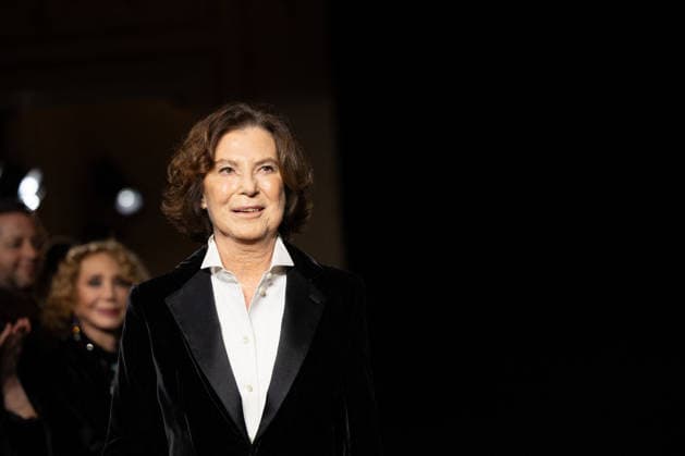 PFW Giorgio Armani Runway - Paris AJ Italian fashion designer Silvana Armani acknowledges the audience at the end of Giorgio Armani Prive Women s Haute Couture Spring Summer 2026 collection fashion show as part of the Paris Haute Couture Fashion Week, in Paris, on January 27, 2026. Photo by Alexis Jumeau ABACAPRESS.COM Paris France  Copyright: xJumeauxAlexis ABACAx