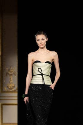 PFW Giorgio Armani Runway - Paris AJ A model presents a creation for Giorgio Armani Prive for Women s Haute Couture Spring Summer 2026 collection fashion show as part of the Paris Haute Couture Fashion Week, in Paris, on January 27, 2026. Photo by Alexis Jumeau ABACAPRESS.COM Paris France  Copyright: xJumeauxAlexis ABACAx