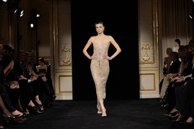 PFW Giorgio Armani Runway - Paris AJ A model presents a creation for Giorgio Armani Prive for Women s Haute Couture Spring Summer 2026 collection fashion show as part of the Paris Haute Couture Fashion Week, in Paris, on January 27, 2026. Photo by Alexis Jumeau ABACAPRESS.COM Paris France  Copyright: xJumeauxAlexis ABACAx
