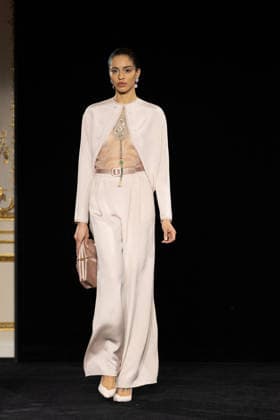 PFW Giorgio Armani Runway - Paris AJ A model presents a creation for Giorgio Armani Prive for Women s Haute Couture Spring Summer 2026 collection fashion show as part of the Paris Haute Couture Fashion Week, in Paris, on January 27, 2026. Photo by Alexis Jumeau ABACAPRESS.COM Paris France  Copyright: xJumeauxAlexis ABACAx