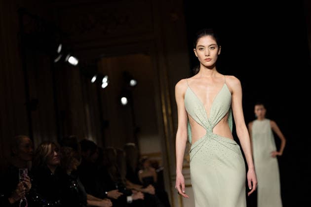 PFW Giorgio Armani Runway - Paris AJ A model presents a creation for Giorgio Armani Prive for Women s Haute Couture Spring Summer 2026 collection fashion show as part of the Paris Haute Couture Fashion Week, in Paris, on January 27, 2026. Photo by Alexis Jumeau ABACAPRESS.COM Paris France  Copyright: xJumeauxAlexis ABACAx