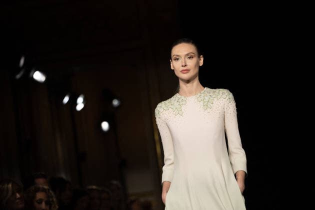 PFW Giorgio Armani Runway - Paris AJ A model presents a creation for Giorgio Armani Prive for Women s Haute Couture Spring Summer 2026 collection fashion show as part of the Paris Haute Couture Fashion Week, in Paris, on January 27, 2026. Photo by Alexis Jumeau ABACAPRESS.COM Paris France  Copyright: xJumeauxAlexis ABACAx