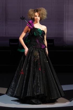 PFW - Julien Fournie Runway A model walks the runway during the Julien Fournie Haute Couture Week Spring Summer 2026 show as part of Paris Fashion Week on January 27, 2026 in Paris, France. Photo by Laurent Zabulon ABACAPRESS.COM Paris France  Copyright: xZabulonxLaurent ABACAx