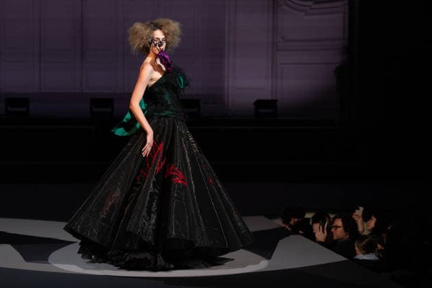 PFW - Julien Fournie Runway A model walks the runway during the Julien Fournie Haute Couture Week Spring Summer 2026 show as part of Paris Fashion Week on January 27, 2026 in Paris, France. Photo by Laurent Zabulon ABACAPRESS.COM Paris France  Copyright: xZabulonxLaurent ABACAx