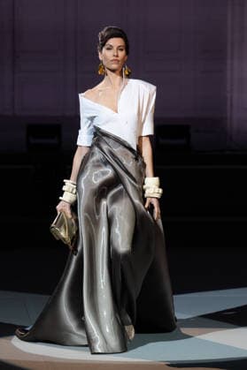 PFW - Julien Fournie Runway A model walks the runway during the Julien Fournie Haute Couture Week Spring Summer 2026 show as part of Paris Fashion Week on January 27, 2026 in Paris, France. Photo by Laurent Zabulon ABACAPRESS.COM Paris France  Copyright: xZabulonxLaurent ABACAx