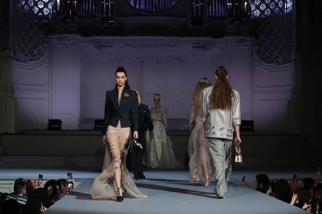Julien Fournié Fashion Show, Spring Summer 2026 Haute Couture Collection as part of Paris Fashion Week on January 27, 2026 Sébastien Fremont Bestimage Julien Fournié Fashion Show, Spring Summer 2026 Haute Couture Collection as part of Paris Fashion Week on January 27, 2026 Paris France  Copyright: xSebastienxFremontx xBestimagexSebastienxFremontx xBestimagex