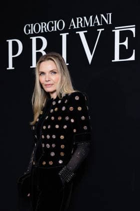Michelle Pfeiffer at the photocall of the Armani Privé Haute Couture Spring Summer 2026 Collection fashion show, during Paris Fashion Week January 27th 2026 Julien Sarkissian Bestimage Celebrities at the photocall of the Armani Privé Haute Couture Spring Summer 2026 Collection fashion show, during Paris Fashion Week January 27th 2026 Paris France  Copyright: xJulienxSarkissianx xBestimagexJulienxSarkissianx xBestimagex
