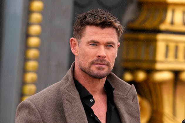Chris Hemsworth Presents Escape Route Film in Madrid Actor Chris Hemsworth attends the Ruta De Escape (Crime 101) photocall. January 27, 2026. Photo by Acero AlterPhotos ABACAPRESS.COM Madrid Spain  Copyright: xAcero AlterPhotos ABACAx