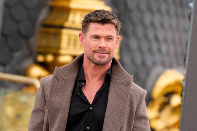 Chris Hemsworth Presents Escape Route Film in Madrid Actor Chris Hemsworth attends the Ruta De Escape (Crime 101) photocall. January 27, 2026. Photo by Acero AlterPhotos ABACAPRESS.COM Madrid Spain  Copyright: xAcero AlterPhotos ABACAx