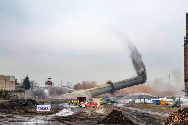 this picture shows the demolition of the two chimneys of the former Ougree blast furnace B, on Wednesday 28 January 2026 in Ougree.  BRUNOxFAHY 159213859