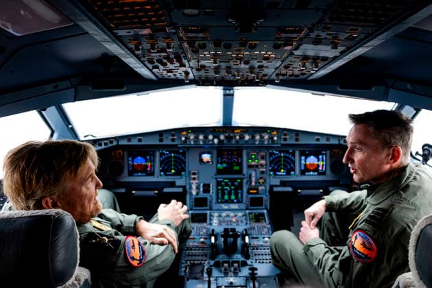 28-01-2026 Schiphol King Willem-Alexander visited a Royal Netherlands Air Force exercise at Schiphol Airport. During this training, the air force practiced how military aircraft movements can be conducted safely and responsibly from a civilian airport. Â  Copyright: xPPEx