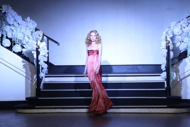Défilé de Mode Franck Sorbier au défilé Franck Sorbier, Collection Haute Couture Printemps Eté 2026 lors de la Fashion Week de Paris PFW au Pavillon Wagram, à Paris, France, le 28 janvier 2026 Bertrand Rindoff Bestimage Runway Franck Sorbier Haute Couture Spring Summer 2026 show as part of Paris Fashion Week on January 28, 2026 in Paris, France Paris France  Copyright: xBERTRANDxRINDOFFxPETROFFx xBESTIMAGExBERTRANDxRINDOFFxPETROFFx xBESTIMAGEx