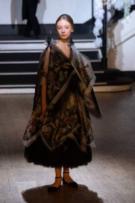 PFW - Franck Sorbier Runway A model walks the runway during the Franck Sorbier Haute Couture Week Spring Summer 2026 show as part of Paris Fashion Week on January 27, 2026 in Paris, France. Photo by Laurent Zabulon ABACAPRESS.COM Paris France  Copyright: xZabulonxLaurent ABACAx