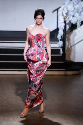 PFW - Franck Sorbier Runway A model walks the runway during the Franck Sorbier Haute Couture Week Spring Summer 2026 show as part of Paris Fashion Week on January 27, 2026 in Paris, France. Photo by Laurent Zabulon ABACAPRESS.COM Paris France  Copyright: xZabulonxLaurent ABACAx