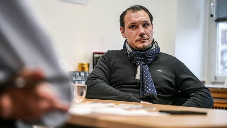 Leon Biallawons, AfD, in Bochum FOR EDITORIAL PURPOSES ONLY EDITORIAL USE ONLY p Cedric Sontowski speaks on Wednesday, January 28, 2026 in Bochum Meeting with Leon Biallawons A young right-wing radical wants to gain influence in the Bochum AfD How dangerous is he Copyright SvenjaxHanusch Copyright: SvenjaxHanusch doc84bxj8ug5c514yqrr7t8 ,EDITORIAL USE ONLY Copyright: SvenjaxHanusch