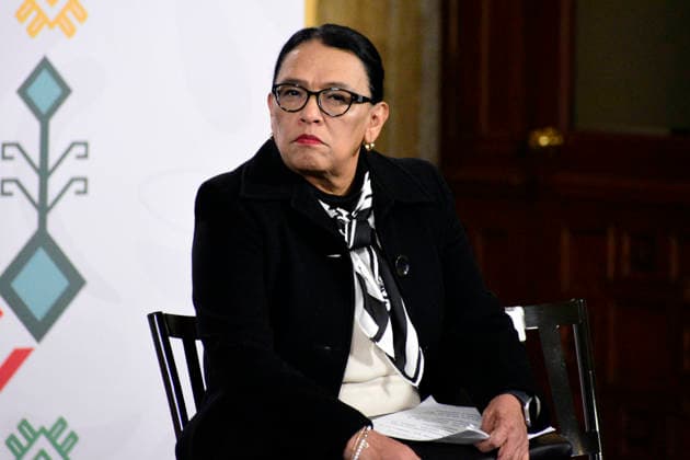 MexicoÃ¢â‚¬â ¢s Minister of the Interior, Rosa Icela RodroÂ­guez, speaks about the compensation for the victims killed and injured in the Interoceanic train accident during a news conference at the National Palace. on January 28, 2026, in Mexico City, Mexico. Mexico City Mexico - ZUMAe321 20260128_zia_e321_003 Copyright: xLuisxBarronx