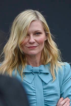 Kirsten Dunst exits Valentino fashion show, Haute Couture Spring Summer 2026 collection at Paris Fashion Week PFW , in Paris, France, January 28, 2026 Olivier Borde Bestimage Exits Valentino fashion show as part of Haute Couture Spring Summer 2026 on January 28, 2026 in Paris, France Paris France  Copyright: xOLIVIERxBORDEx xBESTIMAGExOLIVIERxBORDEx xBESTIMAGEx