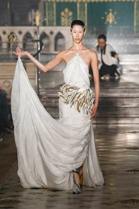 Yuima Nakazato Haute Couture Spring Summer 2026 show as part of Paris Fashion Week PFW , January 28, 2026 Bestimage Runway Yuima Nakazato Haute Couture Week Spring Summer 2026 show as part of Paris Fashion Week on January 28, 2026 in Paris, France Paris France  Copyright: xAgencex xBestimagexAgencex xBestimagex