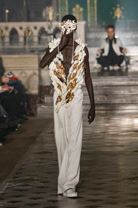 Yuima Nakazato Haute Couture Spring Summer 2026 show as part of Paris Fashion Week PFW , January 28, 2026 Bestimage Runway Yuima Nakazato Haute Couture Week Spring Summer 2026 show as part of Paris Fashion Week on January 28, 2026 in Paris, France Paris France  Copyright: xAgencex xBestimagexAgencex xBestimagex