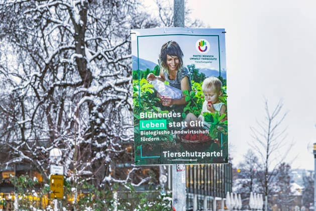 Landtagswahl 2026 in Baden-Württemberg. Wahlplakate in der Innenstadt von Stuttgart. Tierschutzpartei. 26.01.2026, Stuttgart, Baden-Württemberg, Deutschland *** State election 2026 in Baden Württemberg Election posters in the city center of Stuttgart Animal Welfare Party 26 01 2026, Stuttgart, Baden Württemberg, Germany