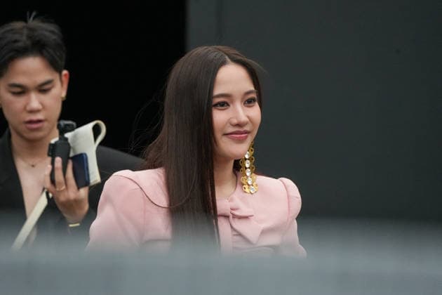 Sarocha Chamkimha Freen arrives at the Valentino fashion show as part of Haute Couture Spring Summer 2026 on January 28, 2026 in Paris, France Paris France PFW , le 28 janvier 2026 Anne Sophie Guebey Bestimage Sarocha Chamkimha Freen arrives at the Valentino fashion show as part of Haute Couture Spring Summer 2026 on January 28, 2026 in Paris, France Paris France  Copyright: xAnne-SophiexGuebeyx xBestimagexAnne-SophiexGuebeyx xBestimagex
