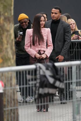 Sarocha Chamkimha Freen arrives at the Valentino fashion show as part of Haute Couture Spring Summer 2026 on January 28, 2026 in Paris, France Paris France PFW , le 28 janvier 2026 Anne Sophie Guebey Bestimage Sarocha Chamkimha Freen arrives at the Valentino fashion show as part of Haute Couture Spring Summer 2026 on January 28, 2026 in Paris, France Paris France  Copyright: xAnne-SophiexGuebeyx xBestimagexAnne-SophiexGuebeyx xBestimagex