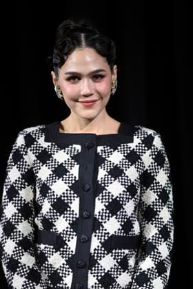 Araya Hargate au photocall du défilé Valentino, Collection Haute Couture Printemps Eté 2026 lors de la Fashion Week de Paris PFW , à Paris, France, le 28 janvier 2026 Olivier Borde Bestimage Photocall Valentino fashion show as part of Haute Couture Spring Summer 2026 on January 28, 2026 in Paris, France Paris France  Copyright: xOLIVIERxBORDEx xBESTIMAGExOLIVIERxBORDEx xBESTIMAGEx