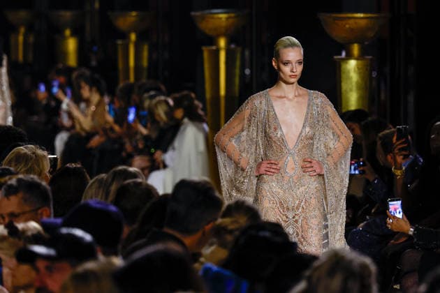Elie Saab Haute Couture Spring Summer 2026 show as part of Paris Fashion Week PFW at the Rodin Museum, Paris, France, January 28, 2026 Bestimage Runway Elie Saab Haute Couture Week Spring Summer 2026 show as part of Paris Fashion Week on January 28, 2026 in Paris, France Paris France  Copyright: xAgencex xBestimagexAgencex xBestimagex