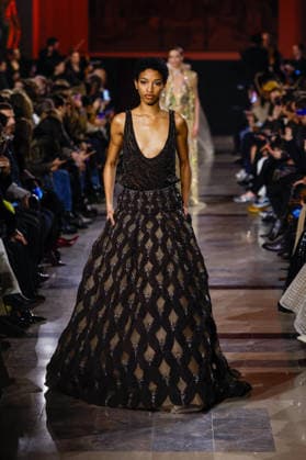 Elie Saab Haute Couture Spring Summer 2026 show as part of Paris Fashion Week PFW at the Rodin Museum, Paris, France, January 28, 2026 Bestimage Runway Elie Saab Haute Couture Week Spring Summer 2026 show as part of Paris Fashion Week on January 28, 2026 in Paris, France Paris France  Copyright: xAgencex xBestimagexAgencex xBestimagex