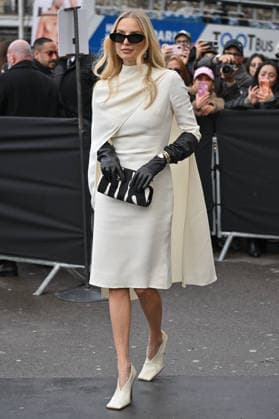 PFW Haute Couture Elie Saab Outside Arrivals Leonie Hanne arriving at Elie Saab show during Paris Fashion Week Haute Couture in Paris, France on January 28, 2026. Photo by Julien Reynaud APS-Medias ABACAPRESS.COM Paris France  Copyright: xReynaudxJulien APS-Medias ABACAx