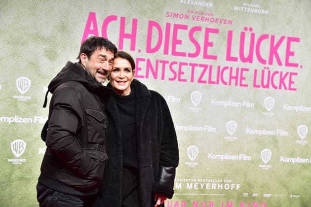 Berlin PREMIERE, ACH DIESE LÜCKE Anja kling with husband Oliver Haas Arrival at the Berlin PREMIERE, by Simon Verhoeven, oh this gap, this horrible gap in Berlin on 28 01 2026 Photopress Mueller
