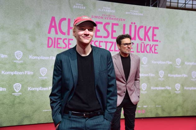 Berlin PREMIERE, ACH DIESE LÜCKE Simon Verhoeven, Bruno Aleander Arrival at the Berlin PREMIERE, by Simon Verhoeven, oh this gap, this horrible gap in Berlin on 28 01 2026 Photopress Mueller