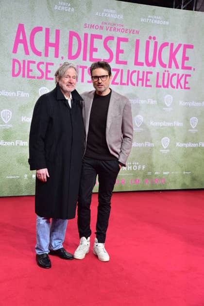 Berlin PREMIERE, ACH DIESE LÜCKE Michael Wittenborn, Simon Verhoeven Arrival at the Berlin PREMIERE, by Simon Verhoeven, oh this gap, this horrible gap in Berlin on 28 01 2026 Photopress Mueller
