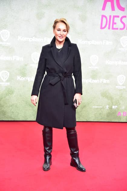 Berlin PREMIERE, ACH DIESE LÜCKE Caroline Beil Arrival at the Berlin PREMIERE, by Simon Verhoeven, oh this gap, this horrible gap in Berlin on 28 01 2026 Photopress Mueller