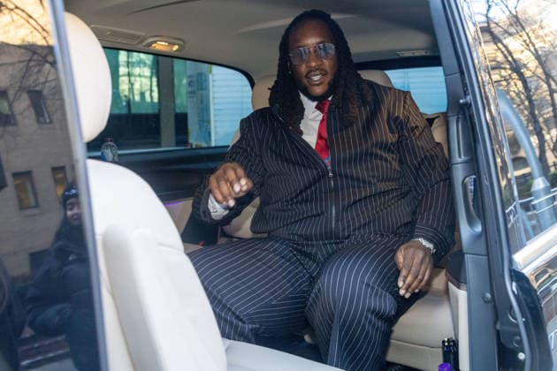 January 28, 2026, London, England, United Kingdom: OMOLOLU AKINLOLU leaves Southwark Crown Court, south London, where he is charged alongside R&B singer Chris Brown over an alleged assault in a London nightclub. The pair are accused of causing grievous bodily harm to Abraham Diaw in February 2023 London United Kingdom - ZUMAs262 20260128_zip_s262_001 Copyright: xTayfunxSalcix