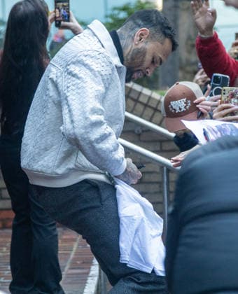 January 28, 2026, London, England, United Kingdom: R&B singer CHRIS BROWN leaves Southwark Crown Court, south London, where he is charged over an alleged assault in a London nightclub. The American musician, 36, is accused of causing grievous bodily harm to Abraham Diaw in February 2023 London United Kingdom - ZUMAs262 20260128_zip_s262_009 Copyright: xTayfunxSalcix