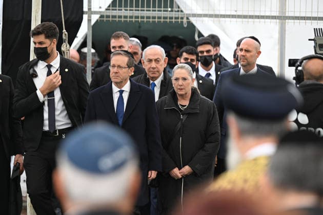 January 28, 2026, Meitar, Meitar, Israel: PRIME MINISTER BENJAMIN NETANYAHU and the presedent ISAAC HERZOG..Ran Gvili, the last hostage to be returned, was laid to rest today in his hometown, Mitar, Israel. Thousands came to pay their final respectsÃ¢â‚¬?family, friends, volunteers, soldiers, and citizens who carried his name in their hearts throughout the long months since October 7, 2023. Meitar Israel - ZUMAp227 20260128_zip_p227_018 Copyright: xPaulinaxPatimerx