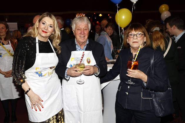 Sandra Quadflieg, Rolf Zuckowski and Monika Zuckowski at the Palazzo Charity Gala in aid of the Altona Childrens Hospital on 28 01 2026 in Hamburg Palazzo Charity Gala 2026 Celebrities wait tables for a good cause in Hamburg