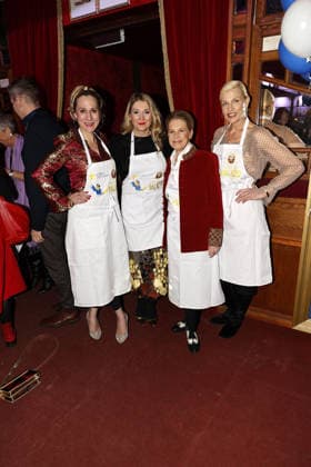 Julia Kretschmer Wachsmann, Sandra Quadflieg, Cornelia Poletto and Sanna Englund at the Palazzo Charity Gala in aid of the Altona Childrens Hospital on 28 01 2026 in Hamburg Palazzo Charity Gala 2026 Celebrities wait tables for a good cause in Hamburg