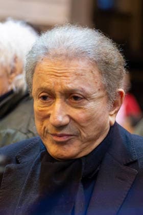 Memorial Mass for Late French Actress Brigitte Bardot - Paris French TV host Michel Drucker during a memorial mass for late French actress Brigitte Bardot at Saint-Roch church in Paris, France on January 28, 2026. Photo by Nasser Berzane ABACAPRESS.COM Paris France  Copyright: xBerzanexNasser ABACAx