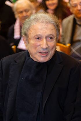 Memorial Mass for Late French Actress Brigitte Bardot - Paris French TV host Michel Drucker during a memorial mass for late French actress Brigitte Bardot at Saint-Roch church in Paris, France on January 28, 2026. Photo by Nasser Berzane ABACAPRESS.COM Paris France  Copyright: xBerzanexNasser ABACAx