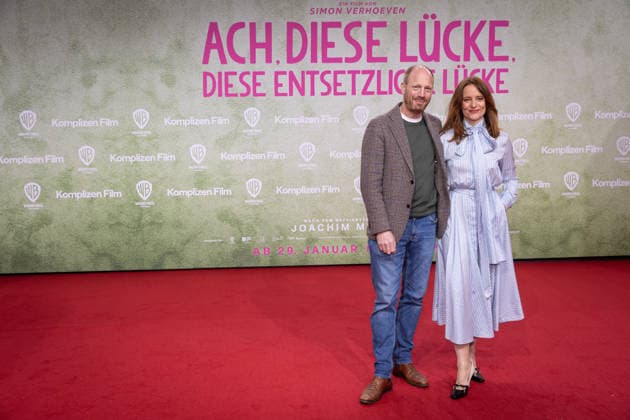 Premiere ACH, DIESE LÜCKE, DIESE ENTSETZLICHE LÜCKE Anne Ratte Polle and Johann von Bülow Premiere of ACH, DIESE LÜCKE, DIESE ENTSETZLICHE LÜCKE at Zoo Palast Berlin Copyright: xEventpressxFuhrx