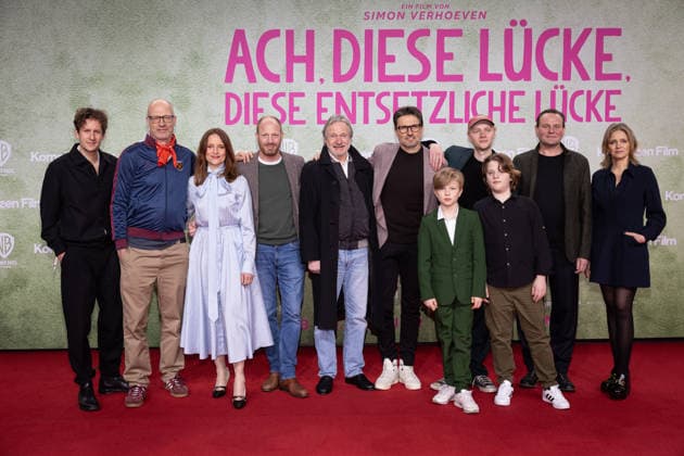 Premiere of ACH, DIESE LÜCKE, DIESE ENTSETZLICHE LÜCKE Moritz Treuenfels, Joachim Meyerhoff, Anne Ratte Polle, Johann von Buelow, Michael Wittenborn, Simon Verhoeven, Bruno Alexander, Devid Striesow, Laura Tonke Premiere of ACH, DIESE LÜCKE, DIESE ENTSETZLICHE LÜCKE at Zoo Palast Berlin Copyright: xEventpressxFuhrx
