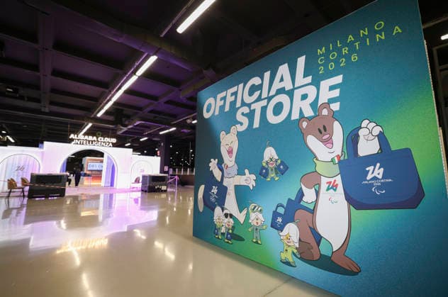 (260129) -- MILAN, Jan. 29, 2026 -- Photo taken on Jan. 28, 2026 shows a view of the official store at the main media center (MMC) of the Milan-Cortina 2026 Olympic Winter Games in Milan, Italy. ) (SP)ITALY-MILAN-WINTER OLYMPICS-MAIN MEDIA CENTER HuxXingyu 